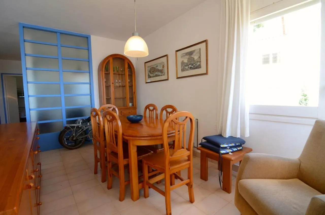 Puig Padro 6 1-4 Daire L' Escala İspanya